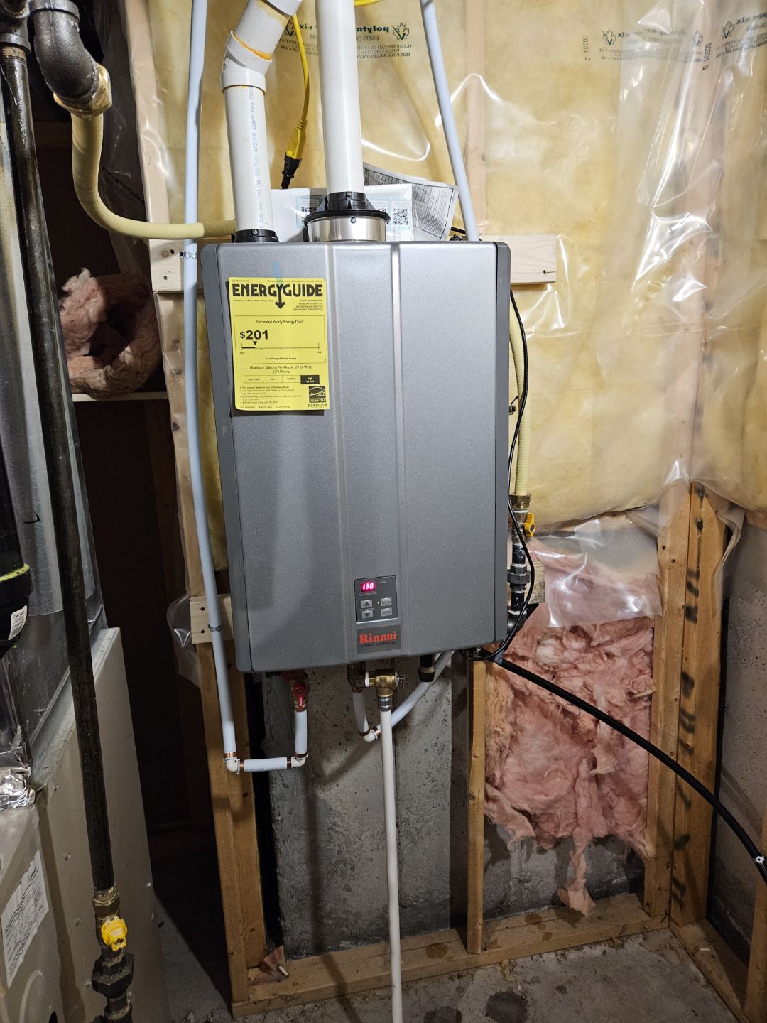 Rinnai Tankless RU199in